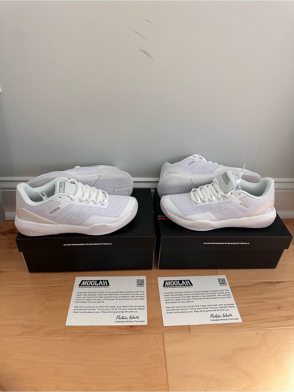 MOOLAH Size 9 - Neovolt Low White (Blanco) - 2 PAIRS